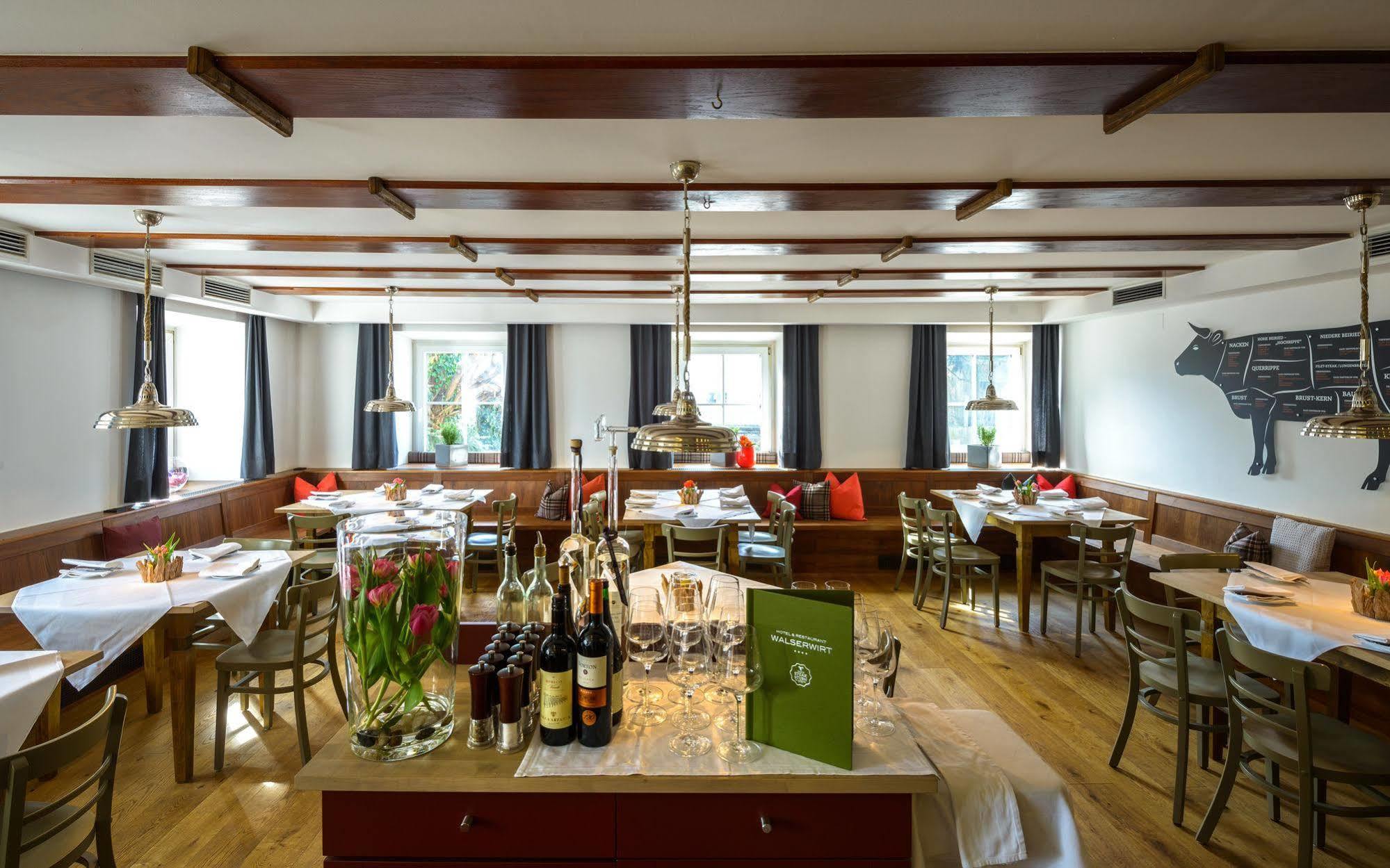 Hotel Walserwirt Zewnętrze zdjęcie