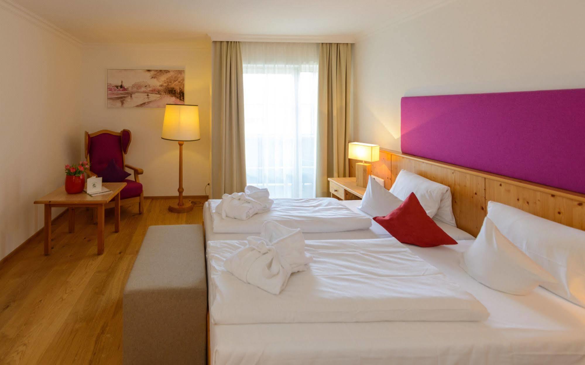 Hotel Walserwirt Zewnętrze zdjęcie