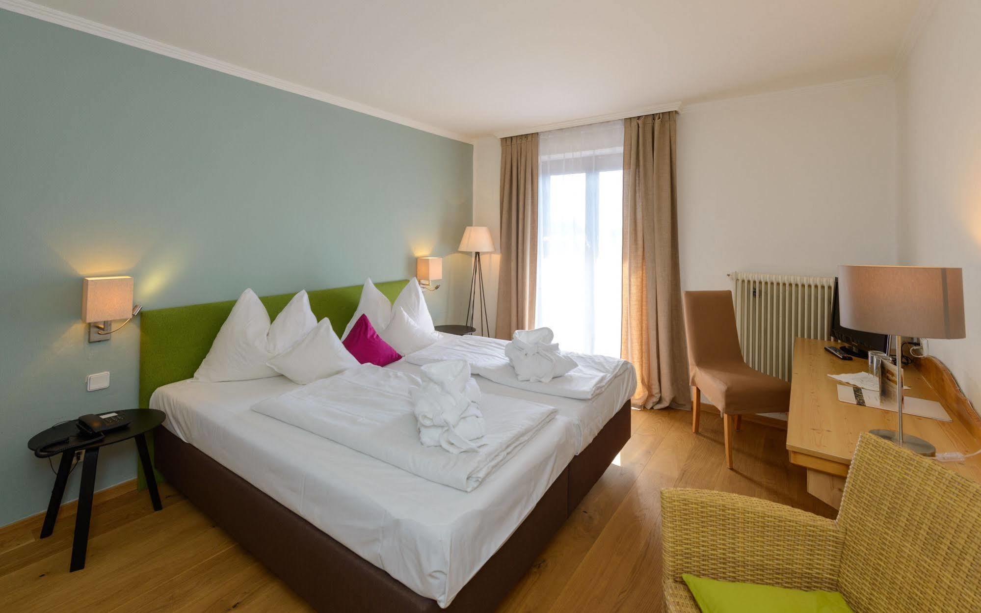 Hotel Walserwirt Zewnętrze zdjęcie
