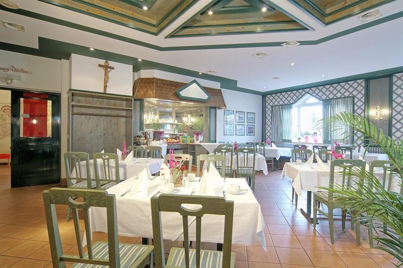 Hotel Walserwirt Zewnętrze zdjęcie